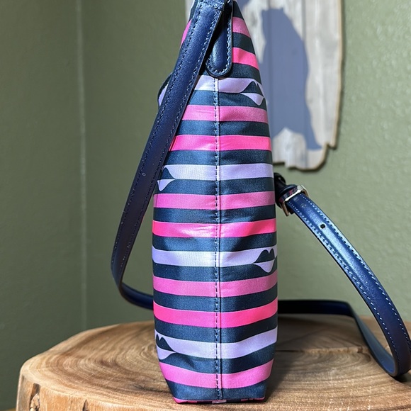 KATE SPADE Jae Nylon Lip Print Pink Multi Crossbody - Picture 5 of 16